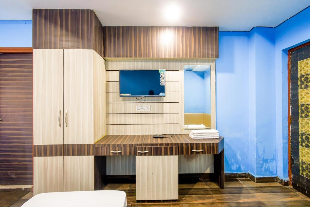 Hotel Blue Abedin Kalkuta Zewnętrze zdjęcie