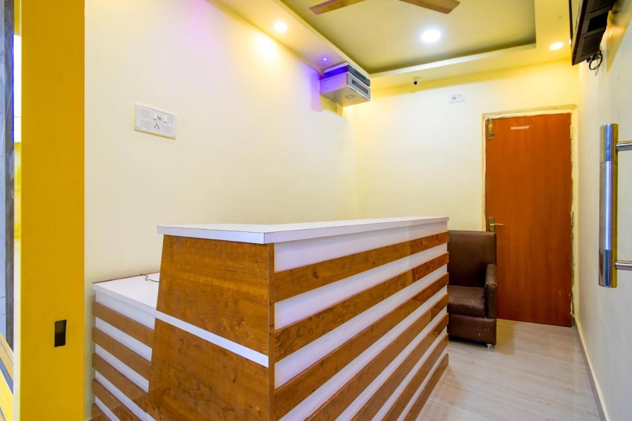 Hotel Blue Abedin Kalkuta Zewnętrze zdjęcie