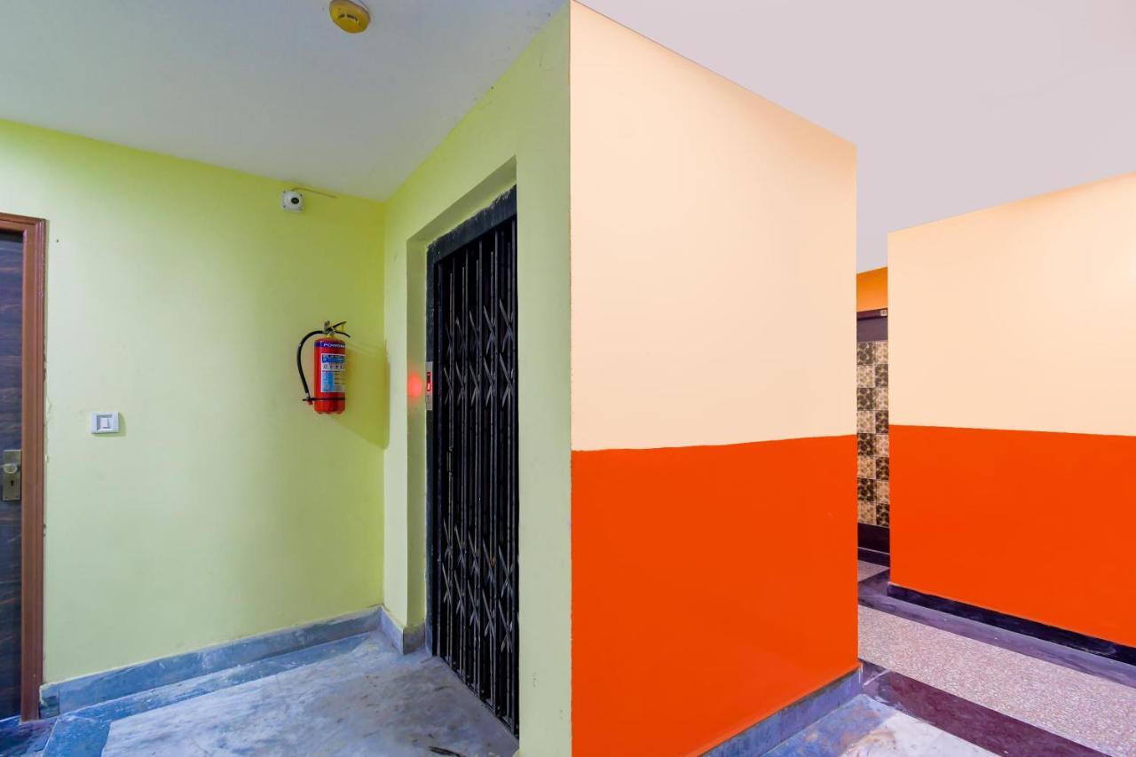 Hotel Blue Abedin Kalkuta Zewnętrze zdjęcie